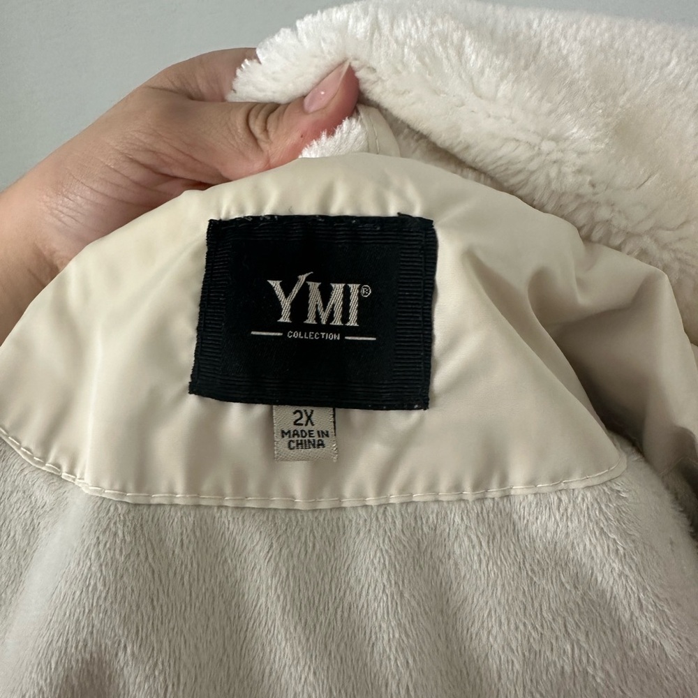 YMI snow jacket - Picture 5 of 5